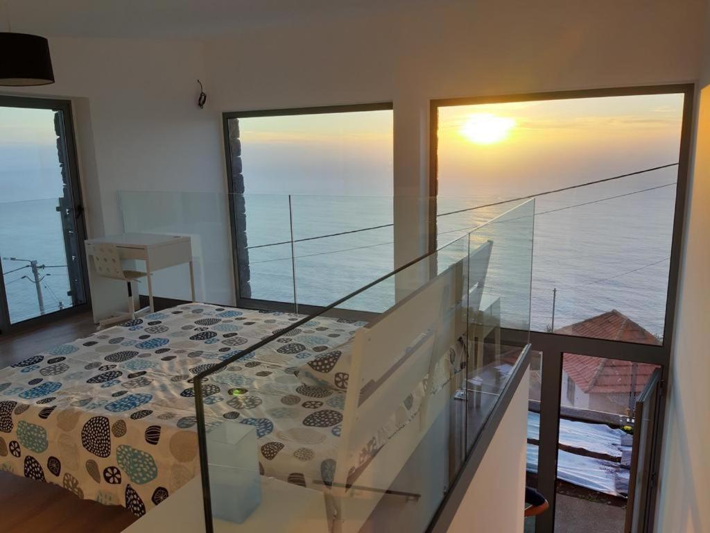 Refugio De Pedra Villa Faja da Ovelha Luaran gambar